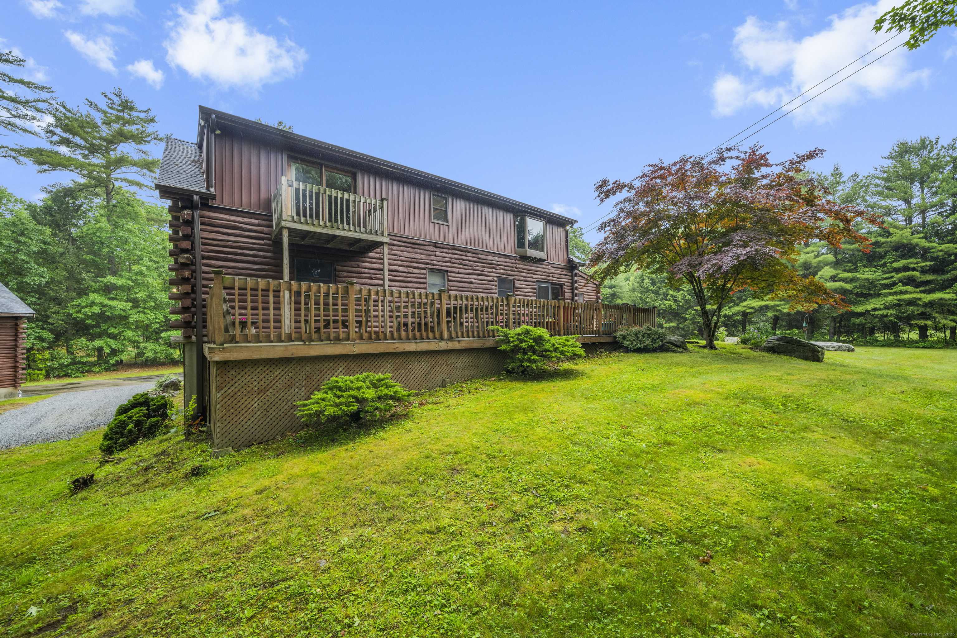 Stafford, CT 06076,6 Crow Hill Road