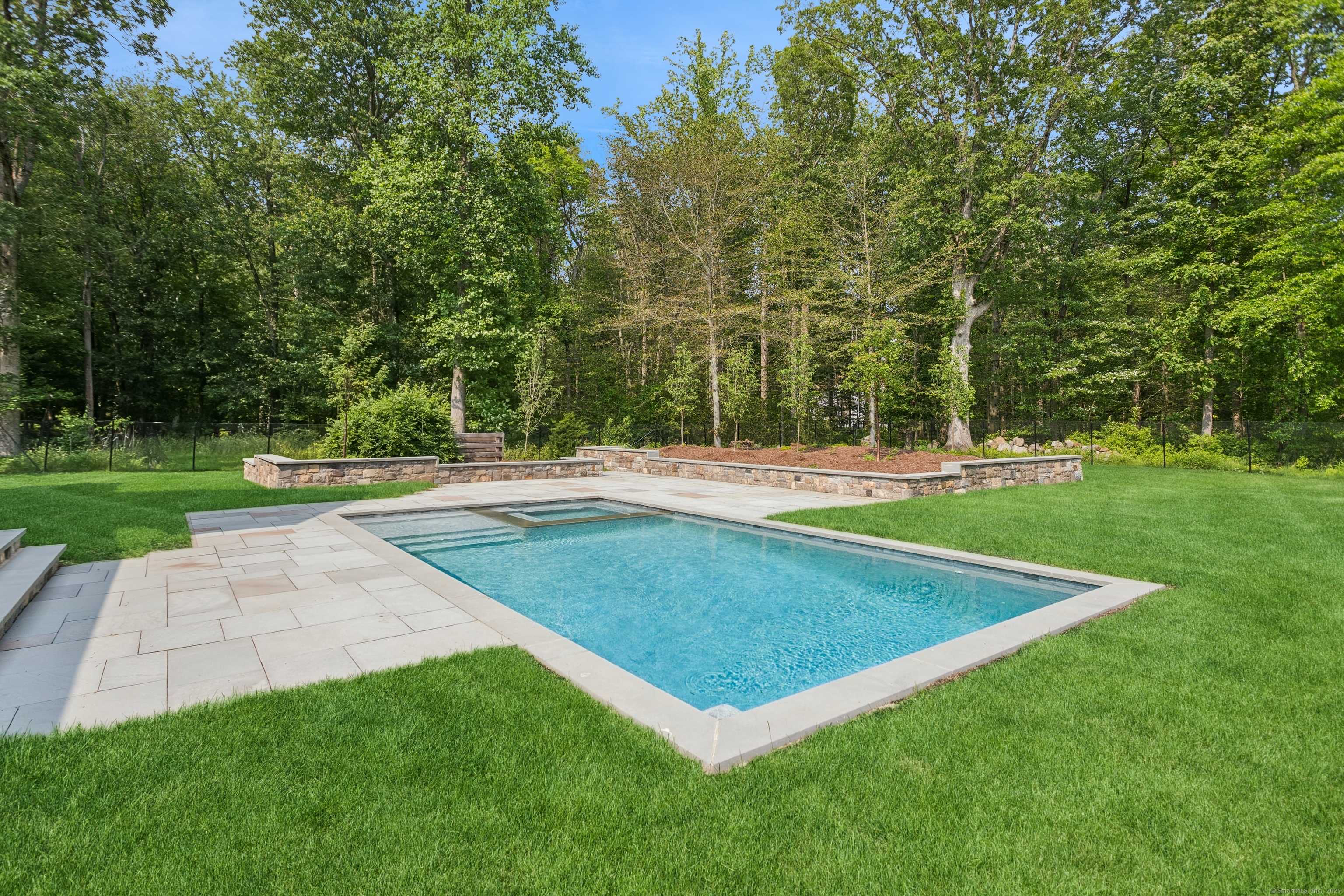 Westport, CT 06880,232 Bayberry Lane