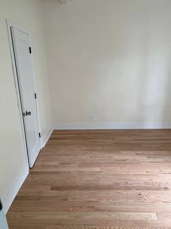New Haven, CT 06519,11 Truman Street #1