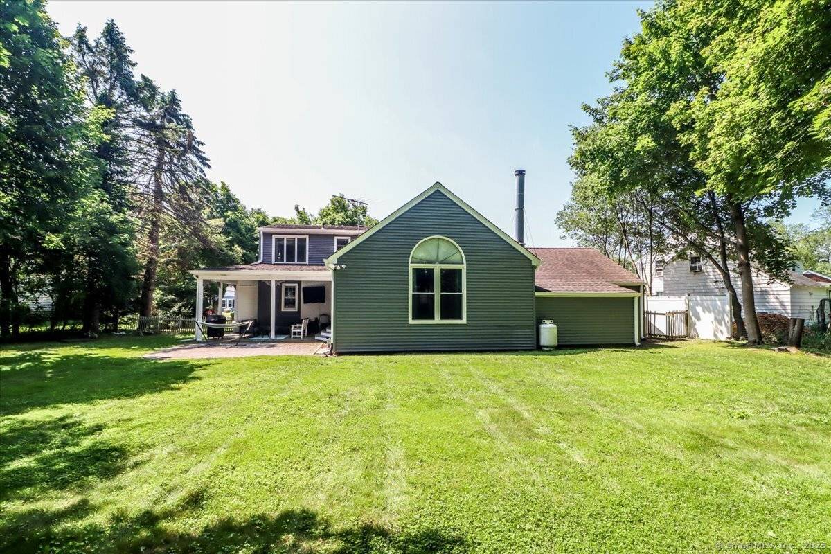 156 Killian Avenue, Trumbull, CT 06611