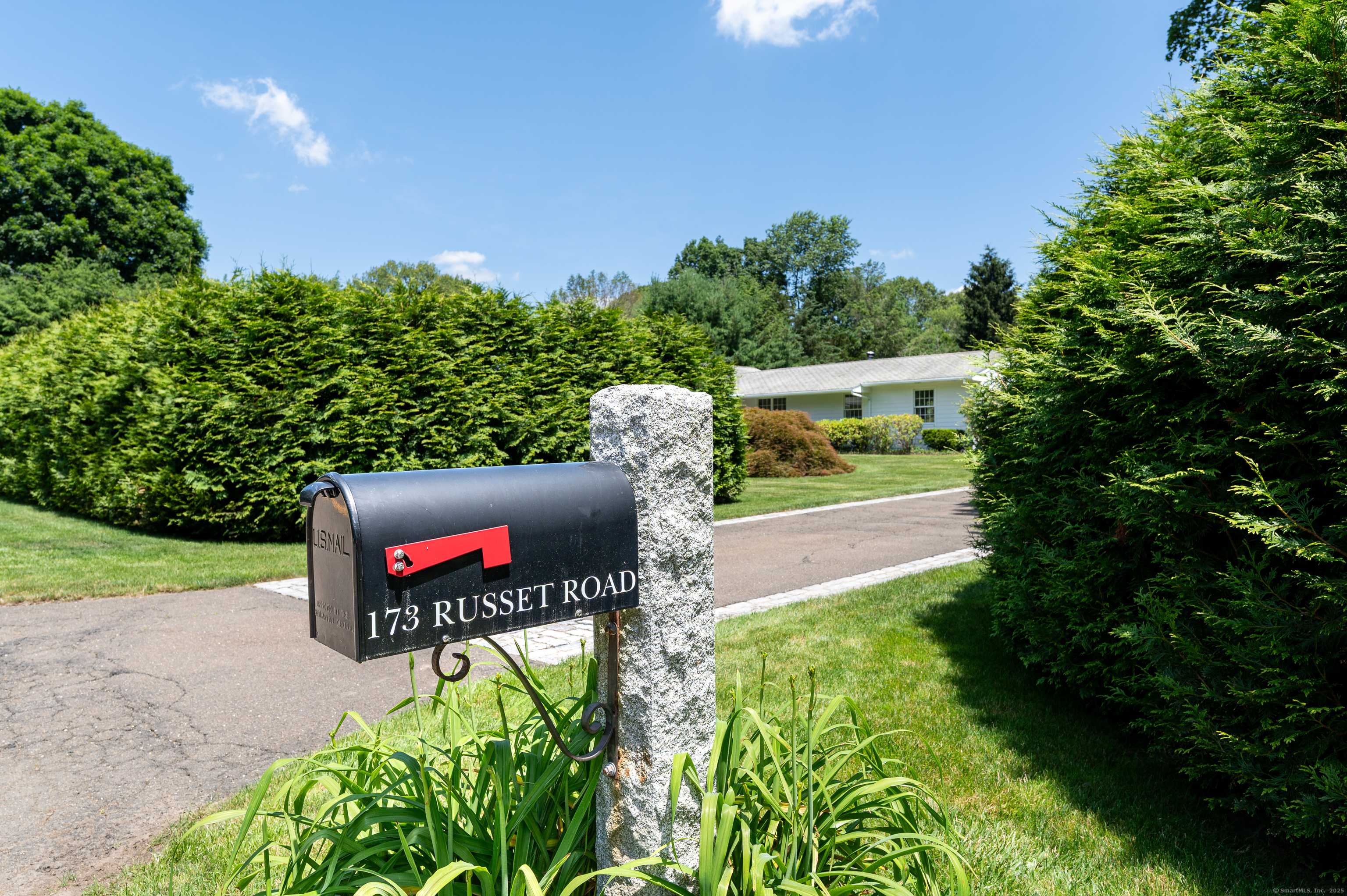 Stamford, CT 06903,173 Russet Road
