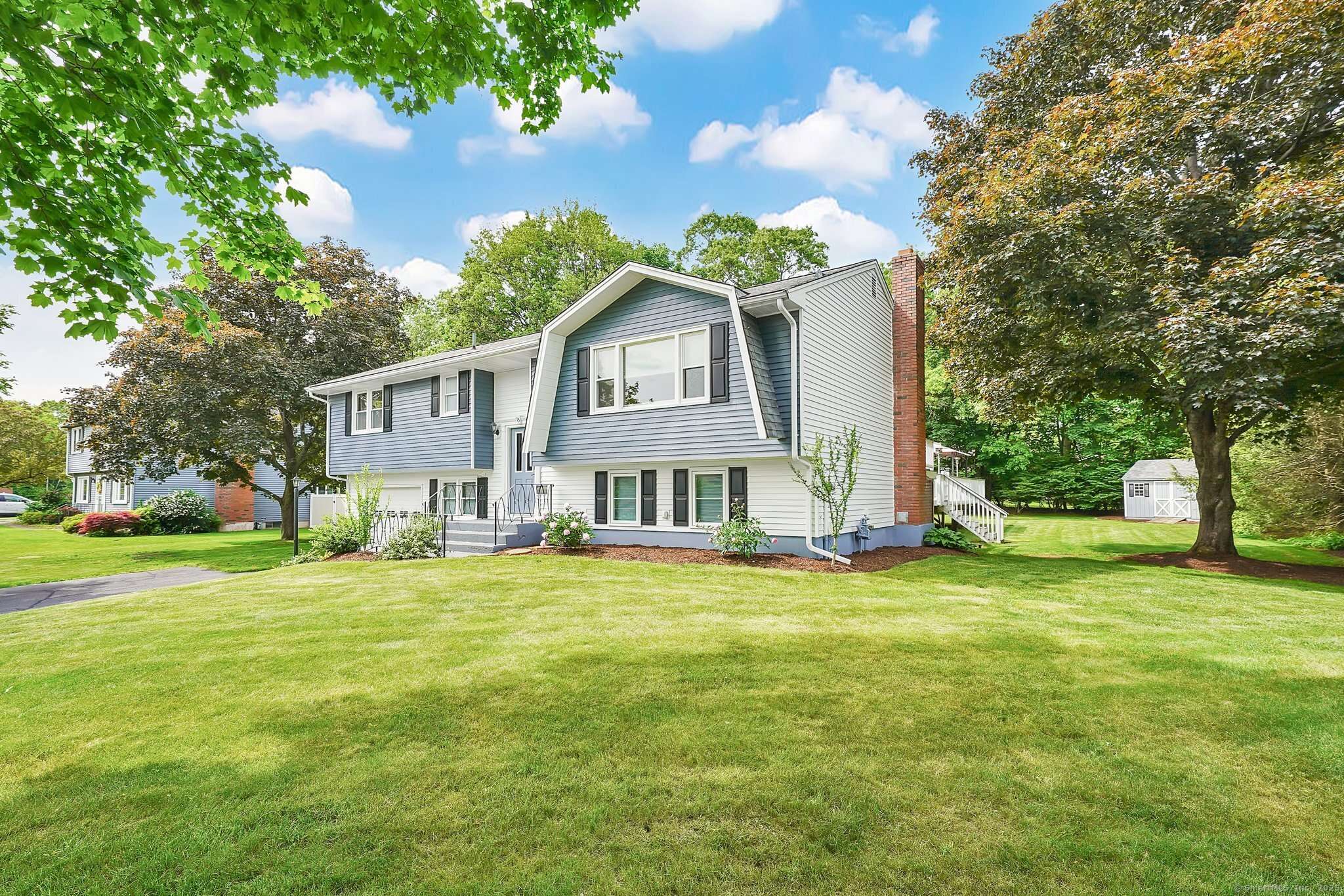 Manchester, CT 06040,15 South Farms Drive