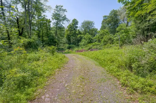 Berlin, CT 06037,600 Edgewood Road