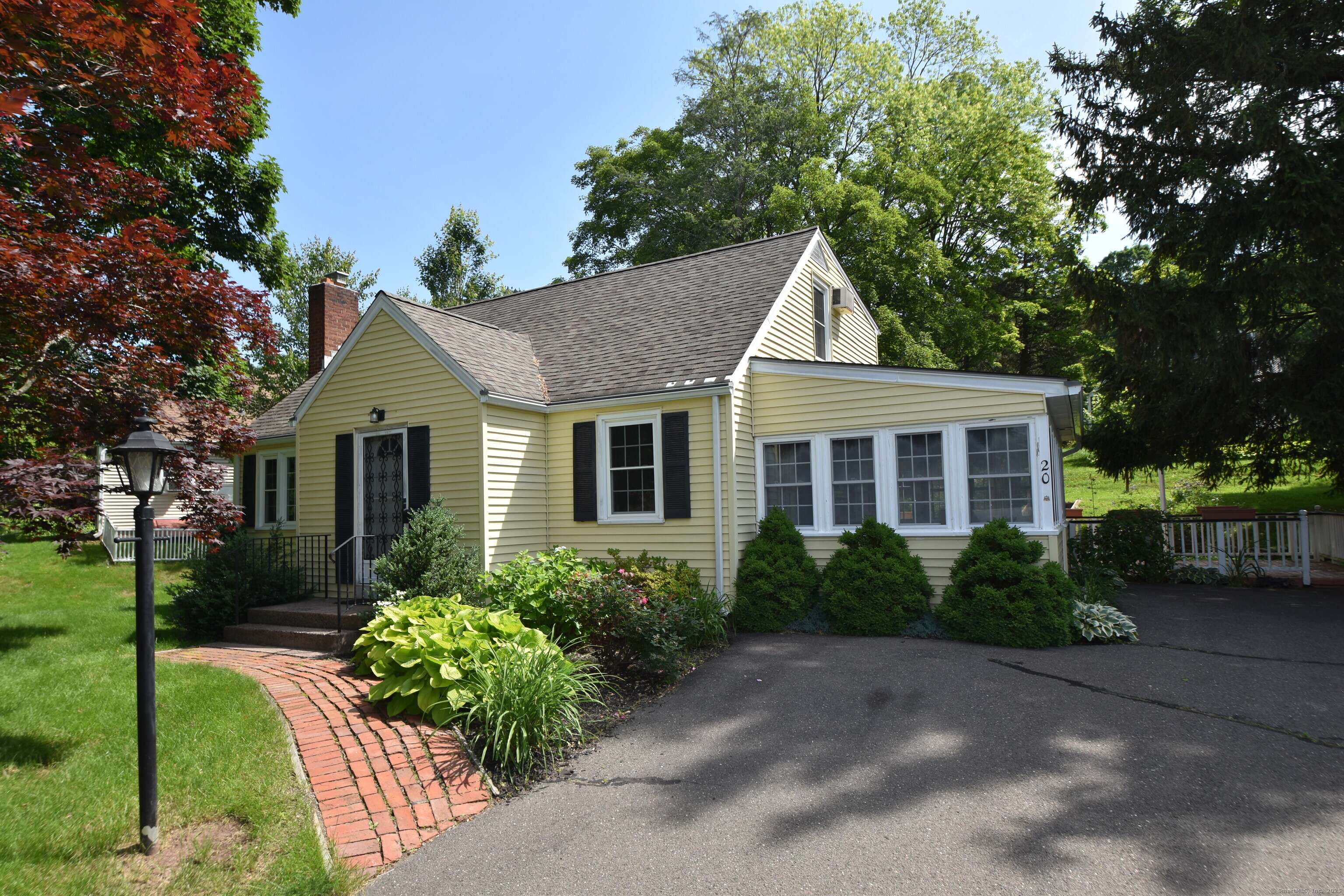 20 Charter Road, Ellington, CT 06029