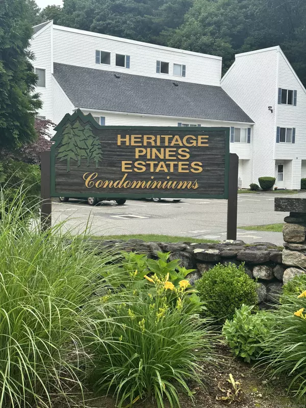 67 Perry Street #120, Putnam, CT 06260