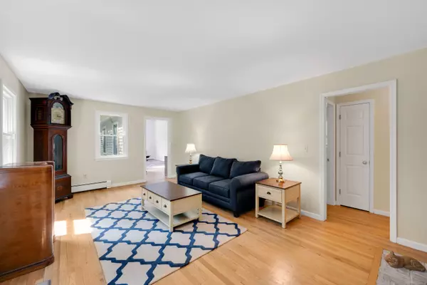 Monroe, CT 06468,431 Fan Hill Road