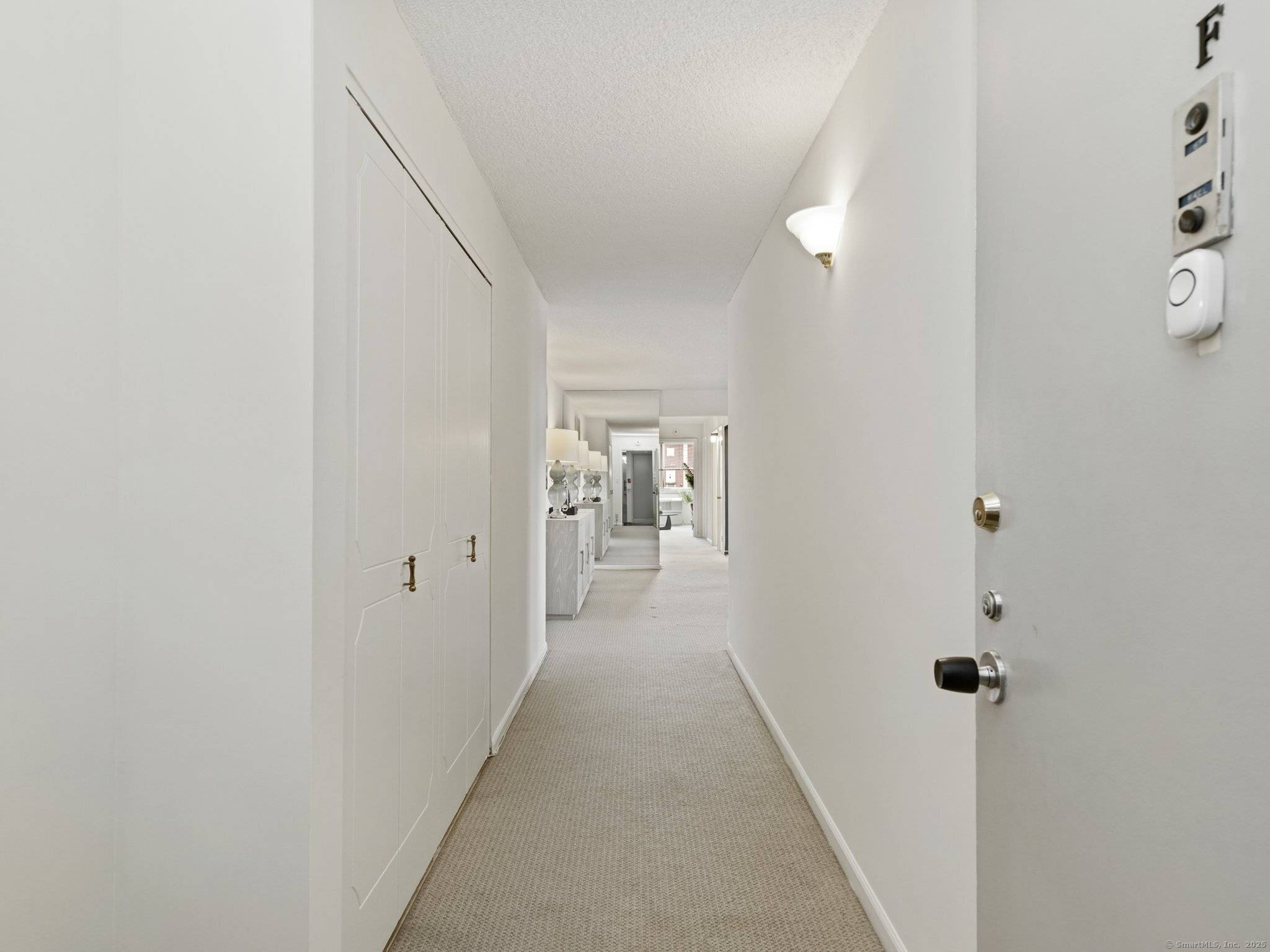 Stamford, CT 06902,1 Strawberry Hill Avenue #APT 5F