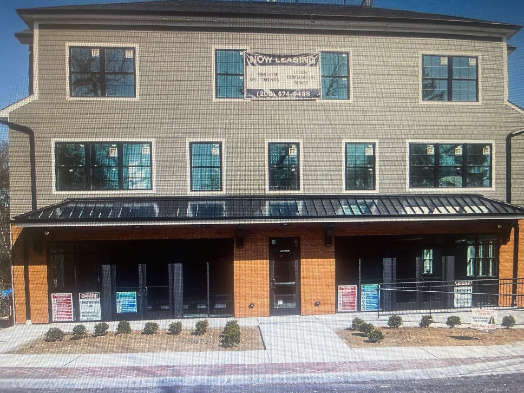 887 Federal Road, Brookfield, CT 06804