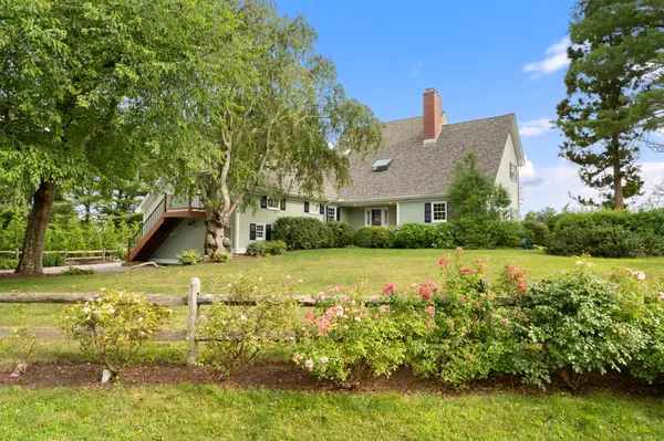 Stonington, CT 06378,45 Quanaduck Road