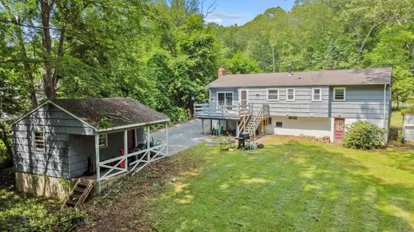 Ledyard, CT 06335,837 Long Cove Road