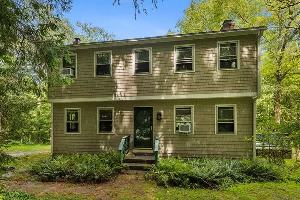 19 Bushy Hill Road, Essex, CT 06442