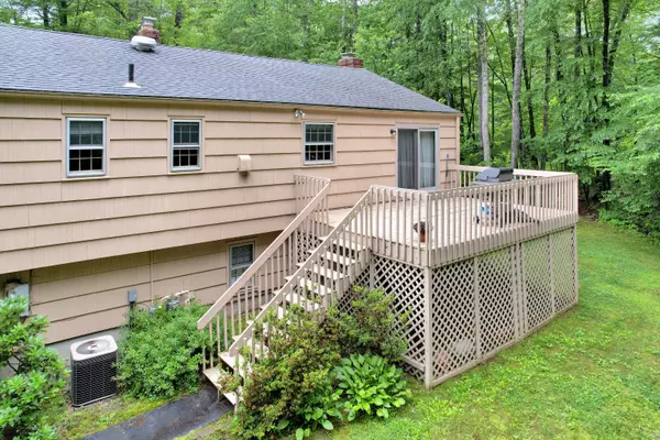 Simsbury, CT 06089,10 Andrew Drive