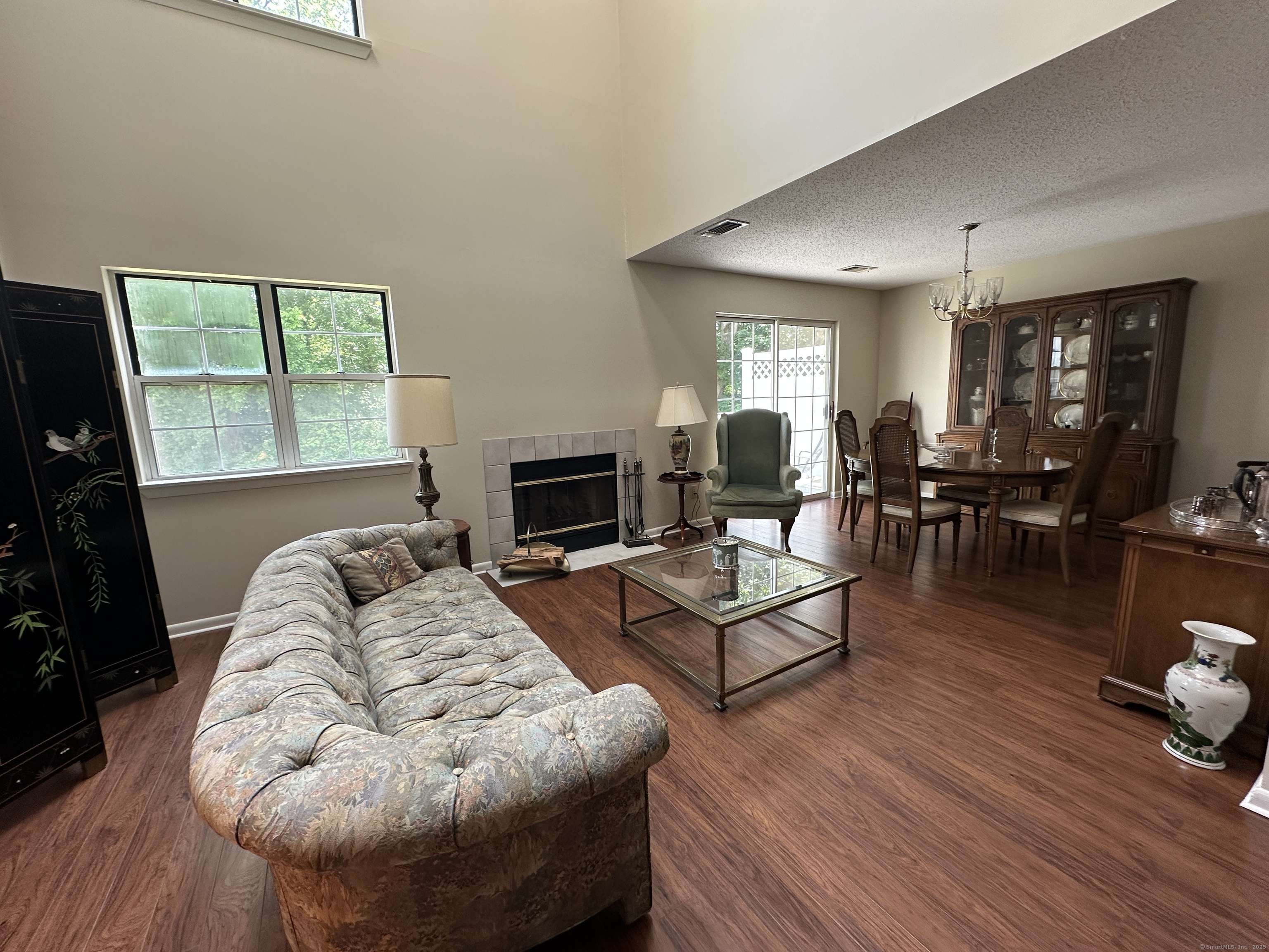Rocky Hill, CT 06067,202 The Mews #202