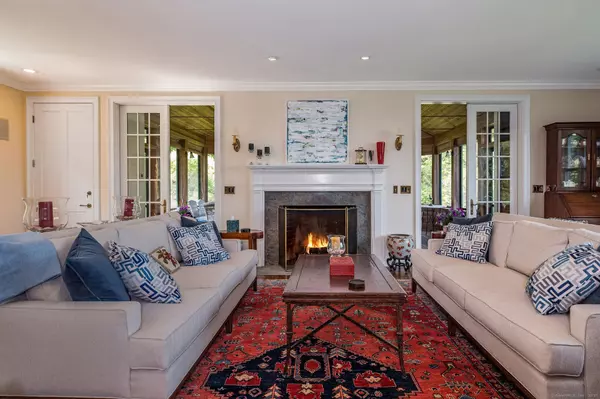 Madison, CT 06443,77 East Wharf Road