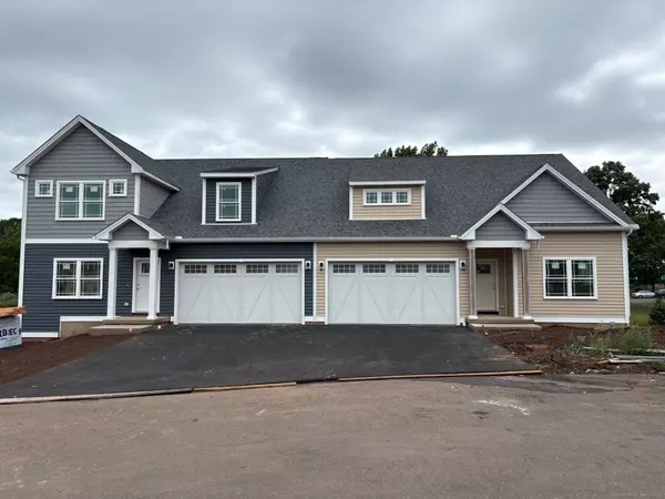 2 Lombard Circle #2, North Haven, CT 06473