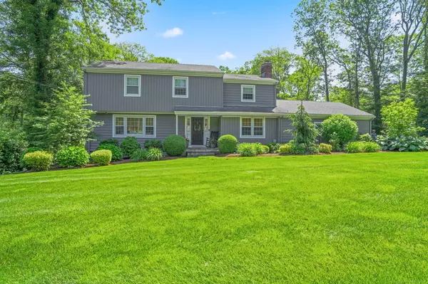 112 Greenbrier Road, Trumbull, CT 06611