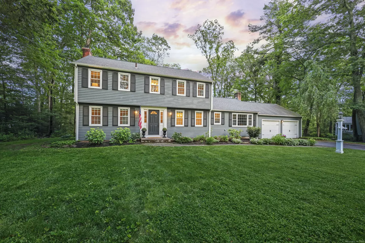 Simsbury, CT 06070,30 Clifdon Drive