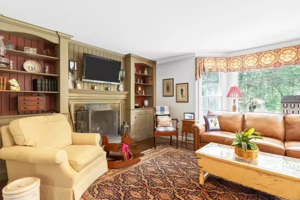 Guilford, CT 06437,412 Little Meadow Road