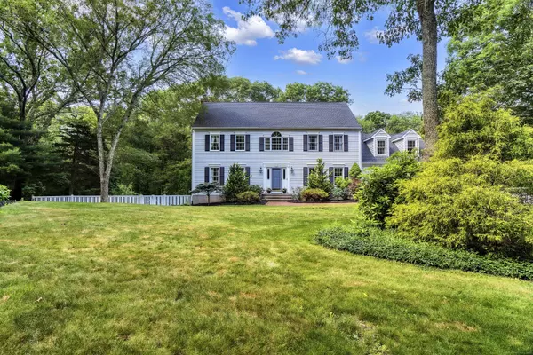 412 Little Meadow Road, Guilford, CT 06437