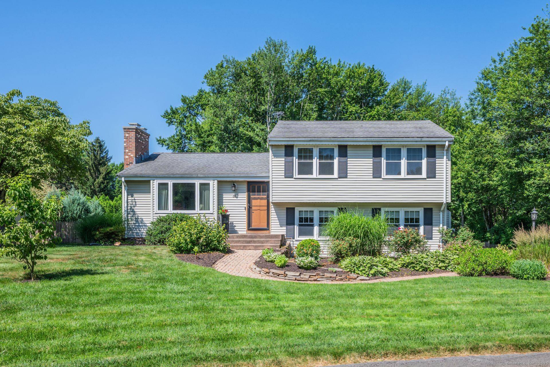 Glastonbury, CT 06033,35 Twelve Acre Lane