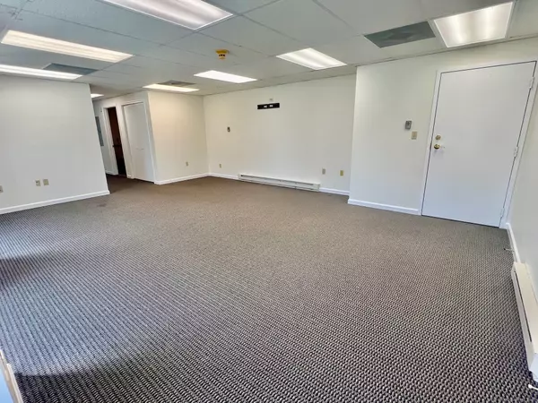 Madison, CT 06443,6 Samson Rock Drive #1H