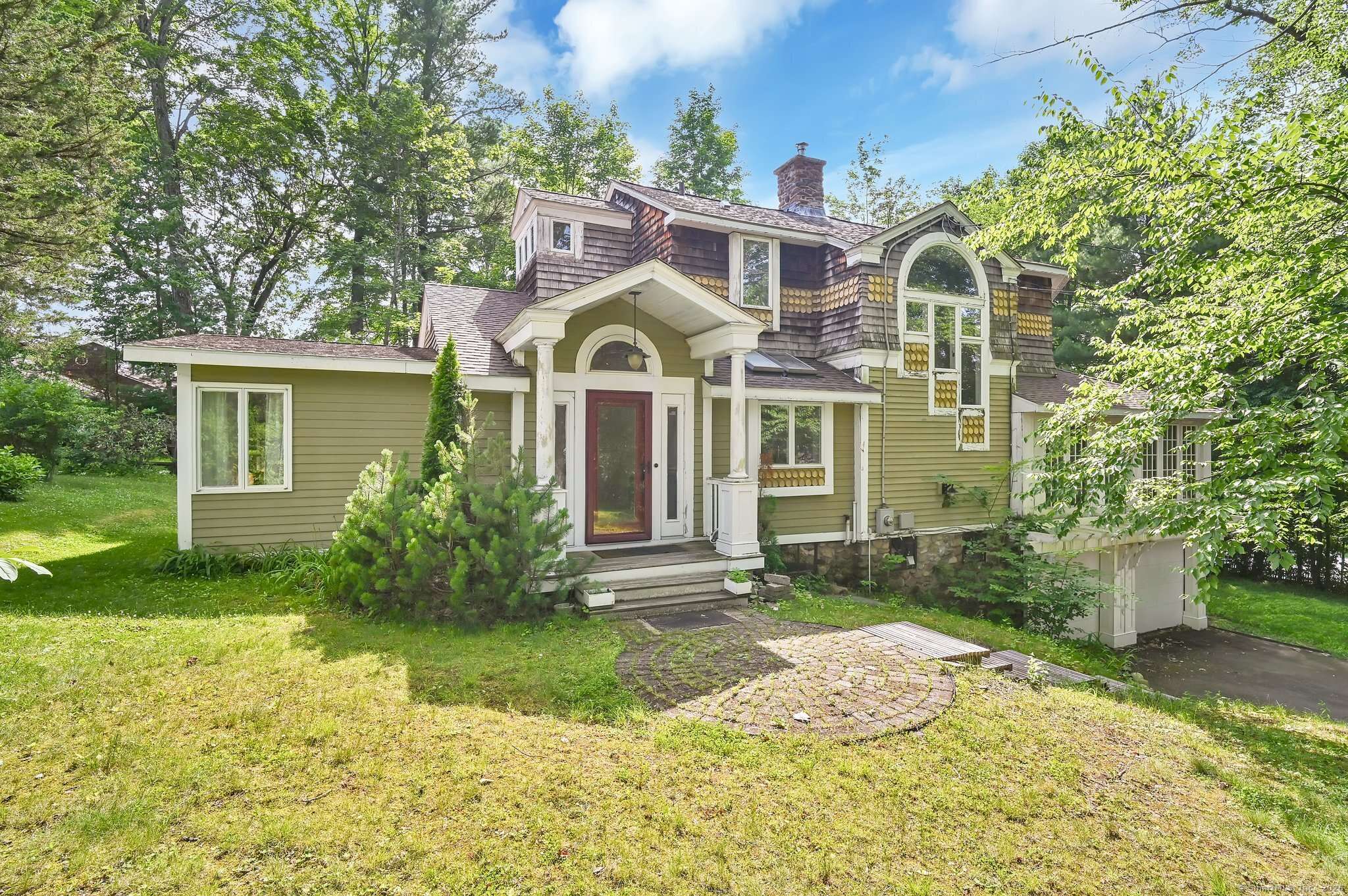 63 Geneva Avenue, West Hartford, CT 06107