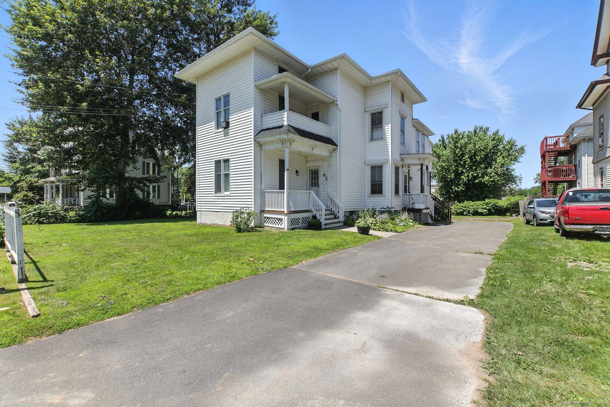 Bristol, CT 06010,93 South Street
