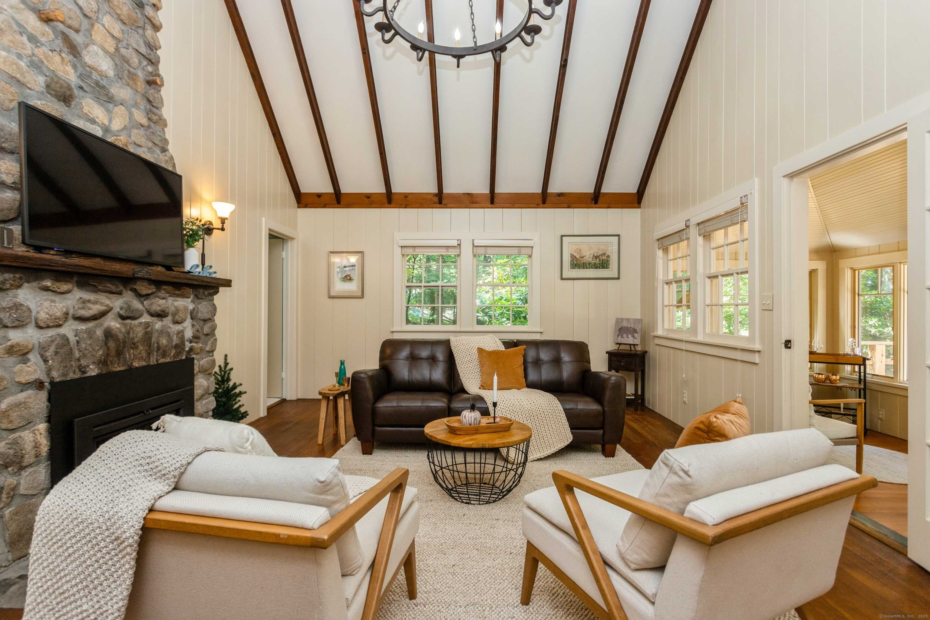 New Milford, CT 06776,14 Cedar Lane
