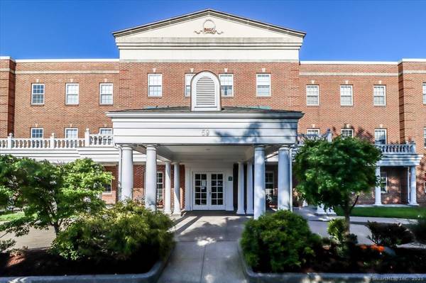 59 Courtland Avenue #APT 3Q, Stamford, CT 06902