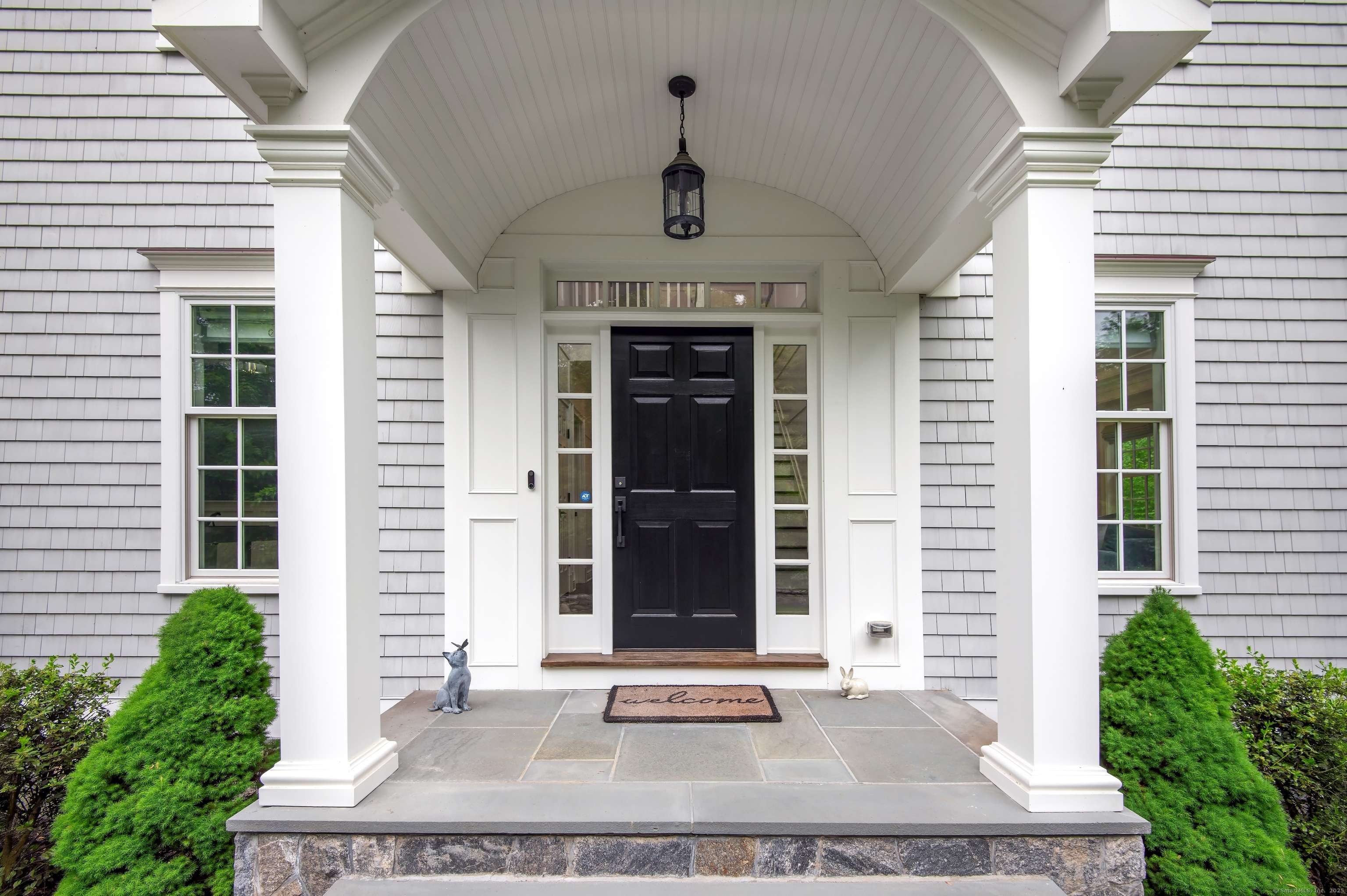 Wilton, CT 06897,319 Mountain Road