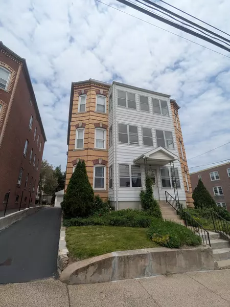 23 Lyman Street ##3 East, New Britain, CT 06053