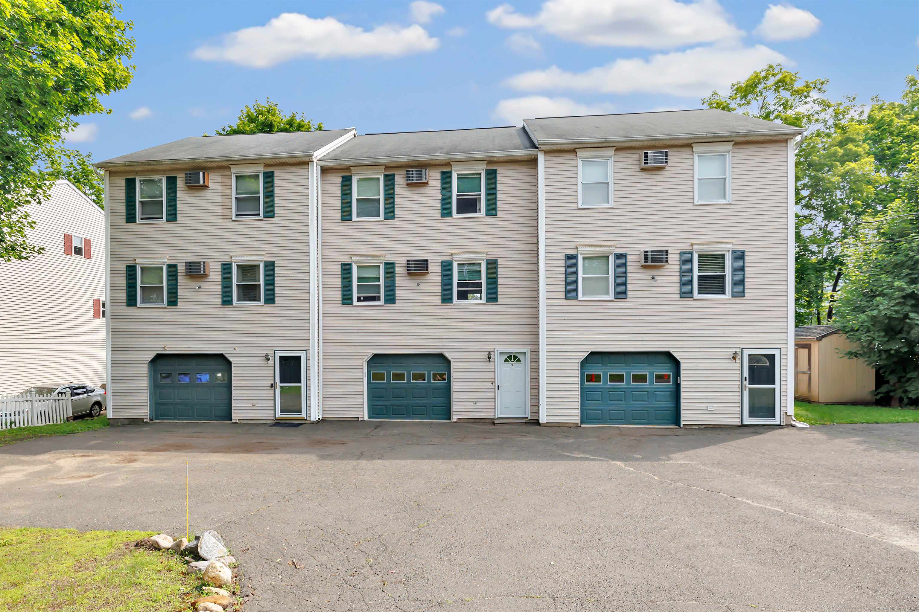 5 Abbott Street #APT 1, Danbury, CT 06810