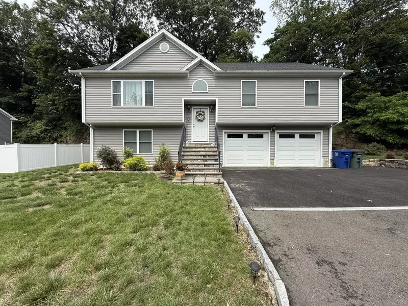 533 Seltsam Road, Bridgeport, CT 06606