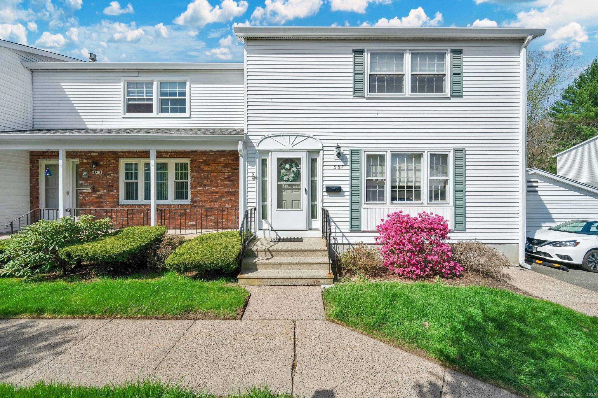 58 Ambassador Drive #F, Manchester, CT 06042