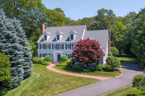 5 Hawks Ridge, Avon, CT 06001