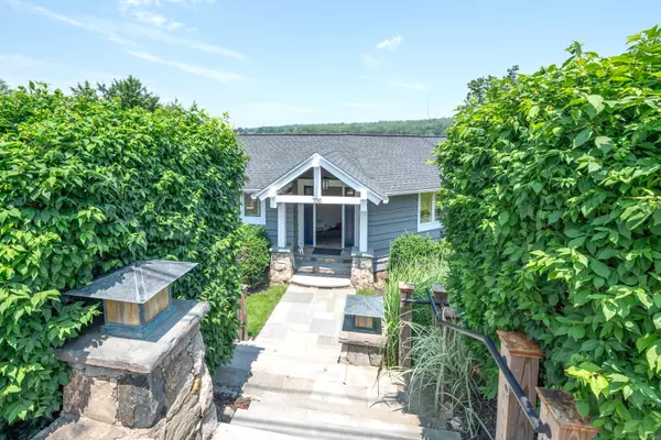 Brookfield, CT 06804,100 North Lake Shore Drive