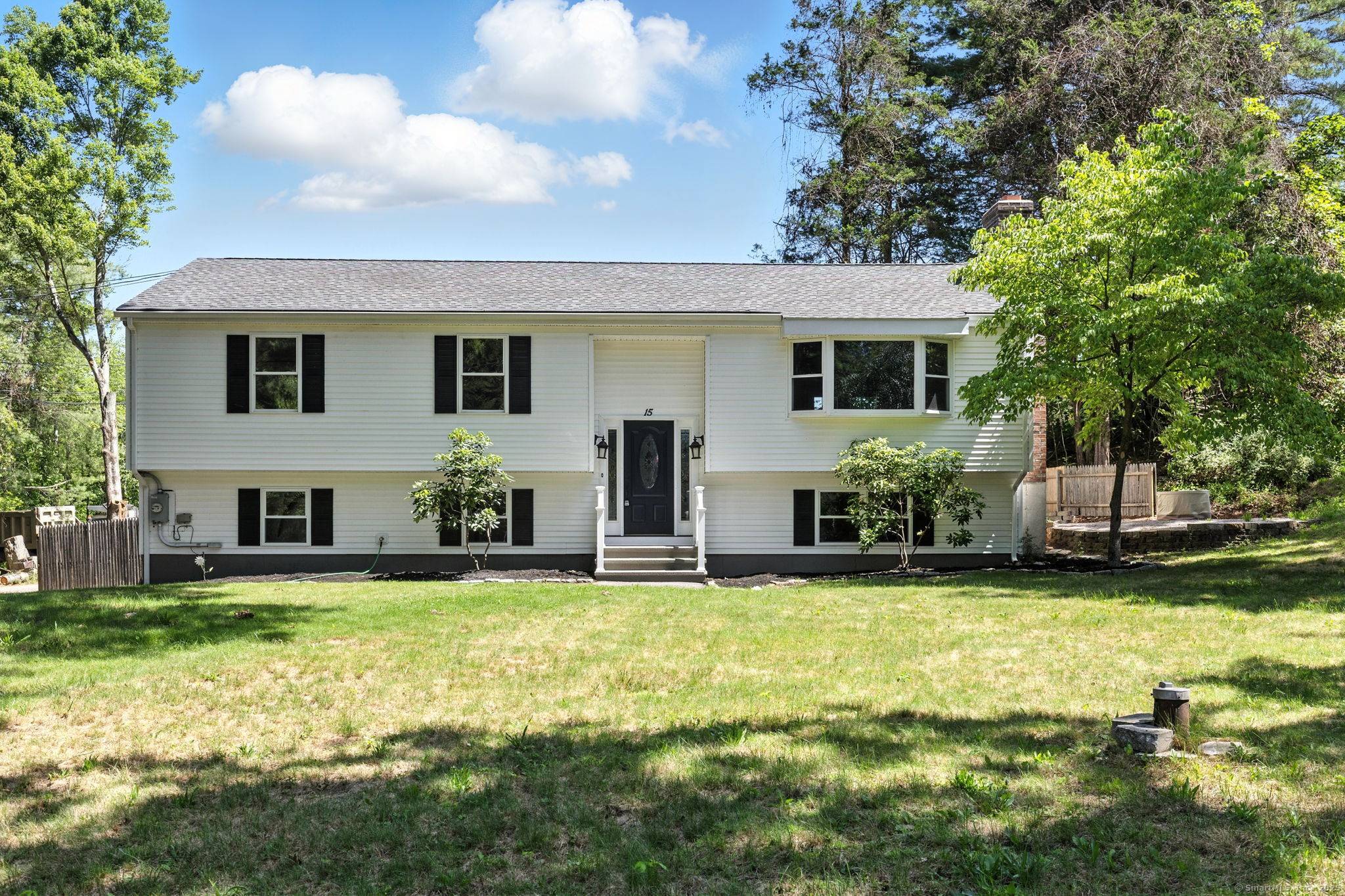 15 Beech Street, North Branford, CT 06471