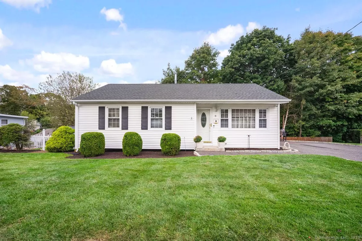 Danbury, CT 06810,8 Briarwood Drive