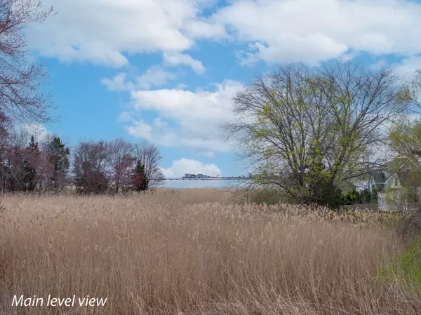 Old Saybrook, CT 06475,6 South Street