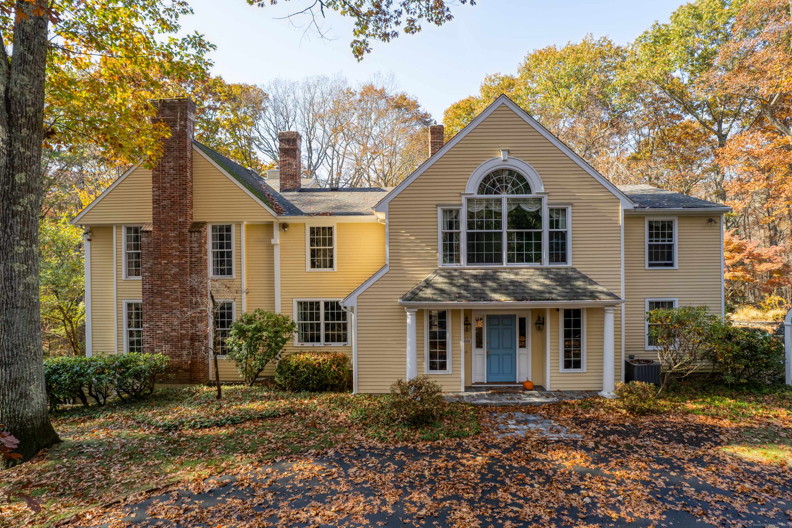 Guilford, CT 06437,604 West Lake Avenue