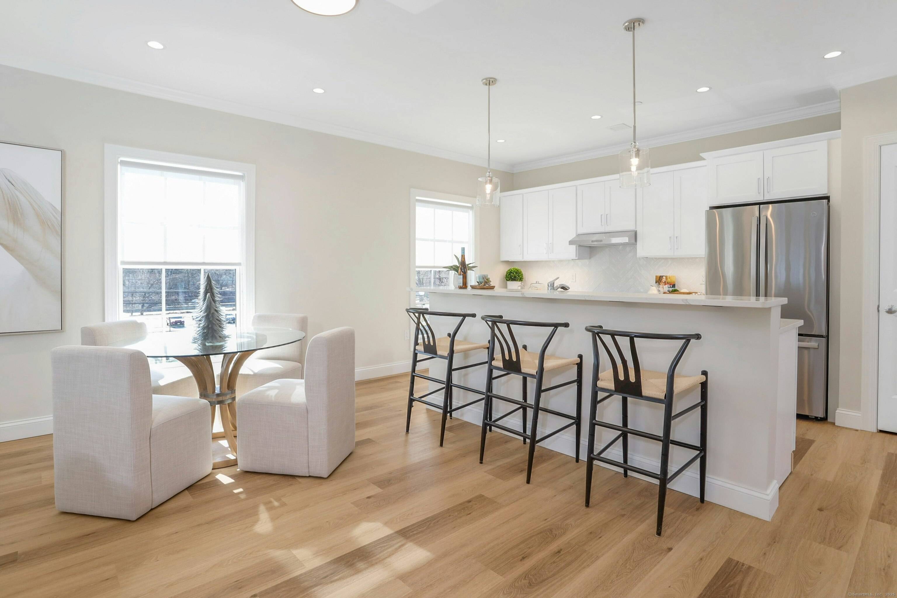 Darien, CT 06820,340 Heights Road #321