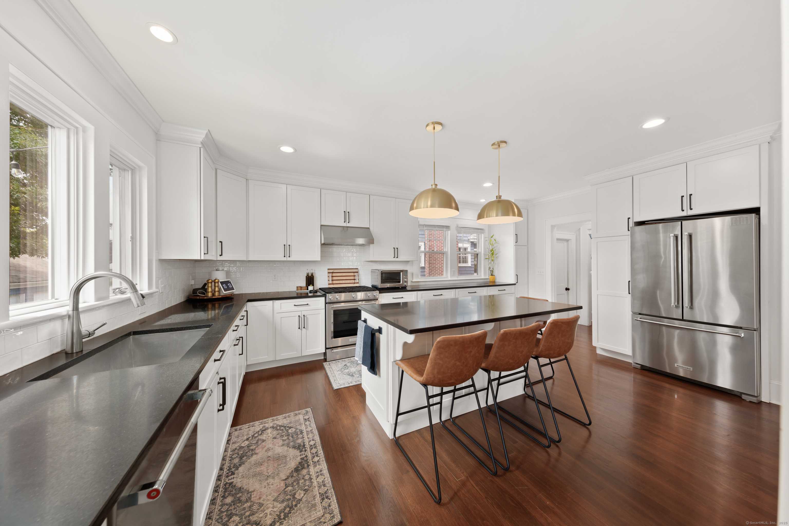 Stamford, CT 06905,40 Saint George Avenue