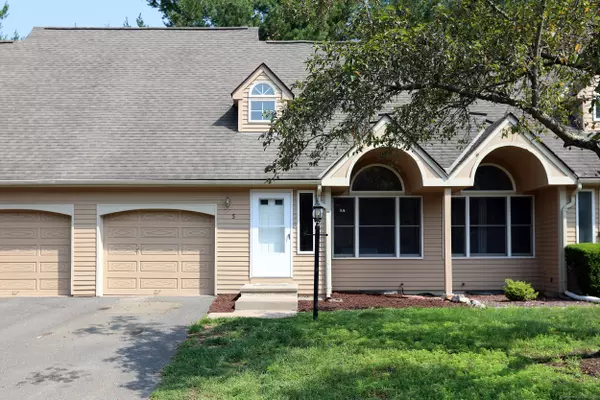 5 Fox Hollow Drive #5, Windsor Locks, CT 06096