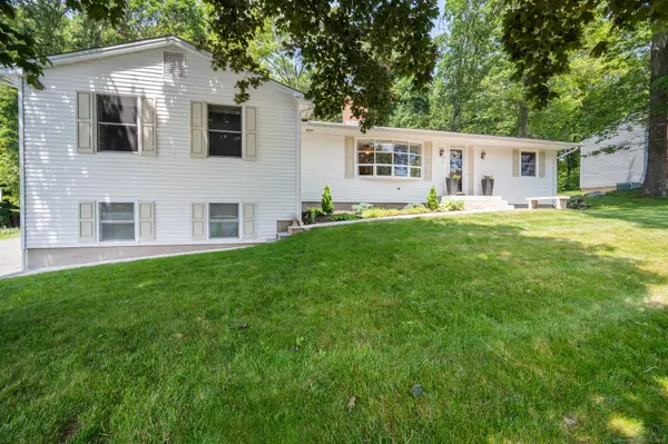 117 Woodfield Road, Bristol, CT 06010