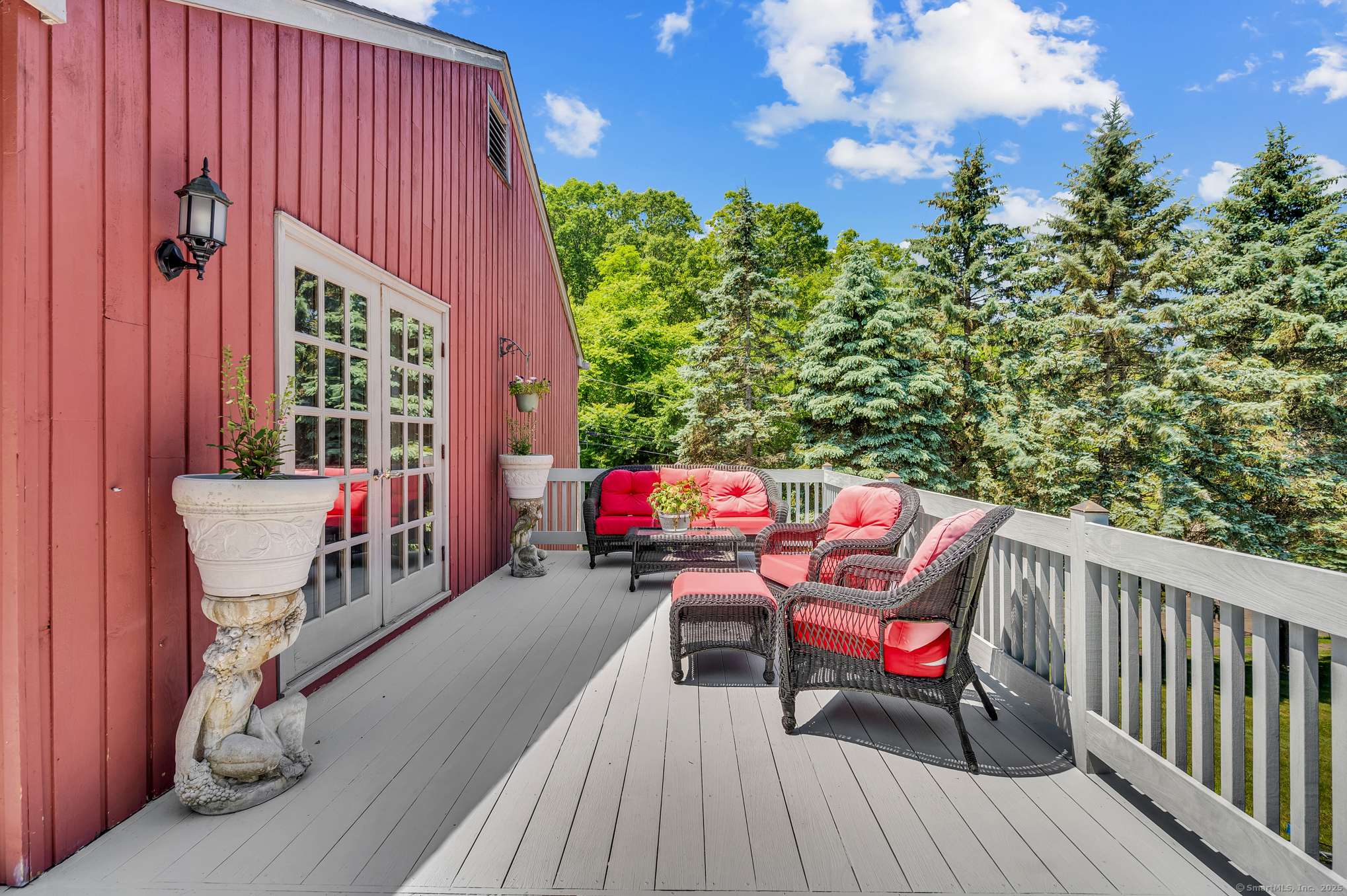 East Haven, CT 06512,232 McLay Avenue