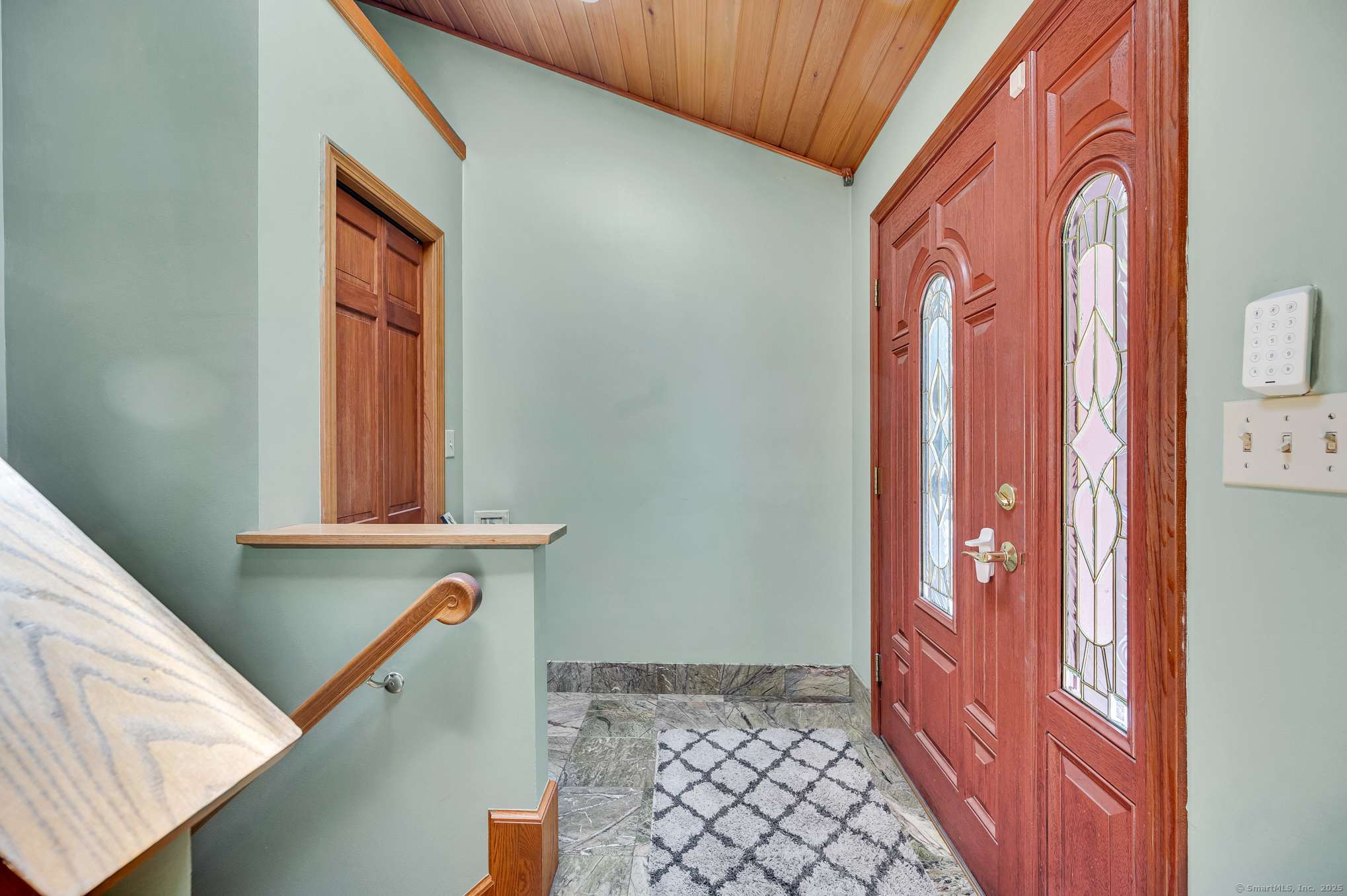 East Haven, CT 06512,232 McLay Avenue
