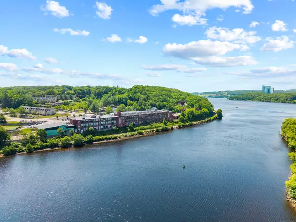 68 Thermos Avenue #302D, Norwich, CT 06360