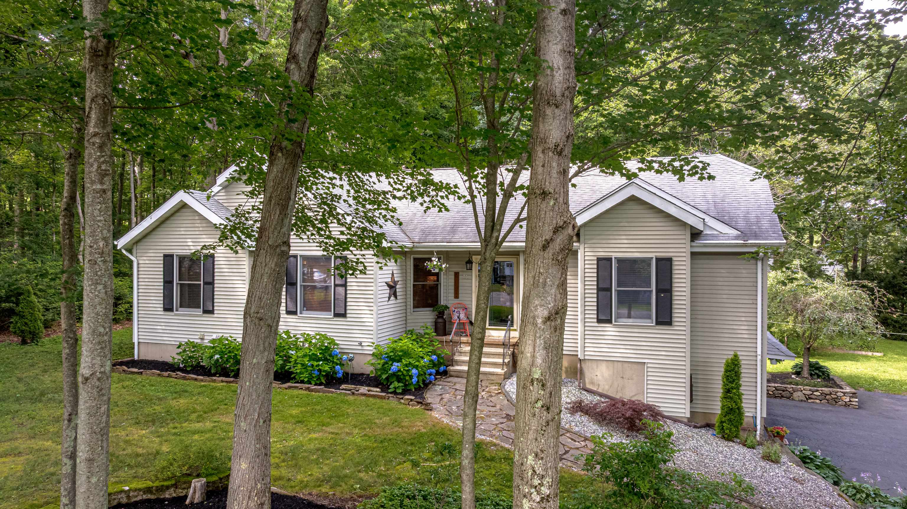 80 Richard Avenue, Wolcott, CT 06716