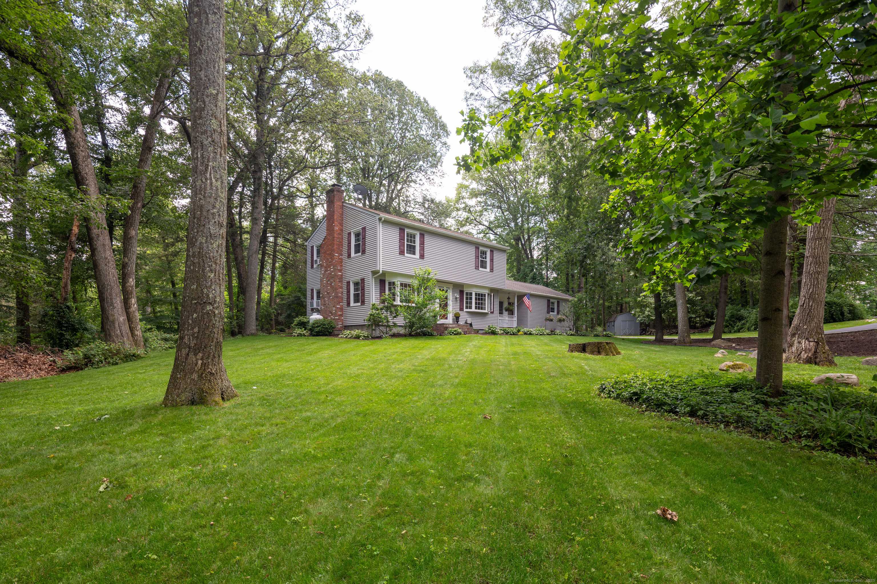 1 Whippoorwill Lane, Brookfield, CT 06804