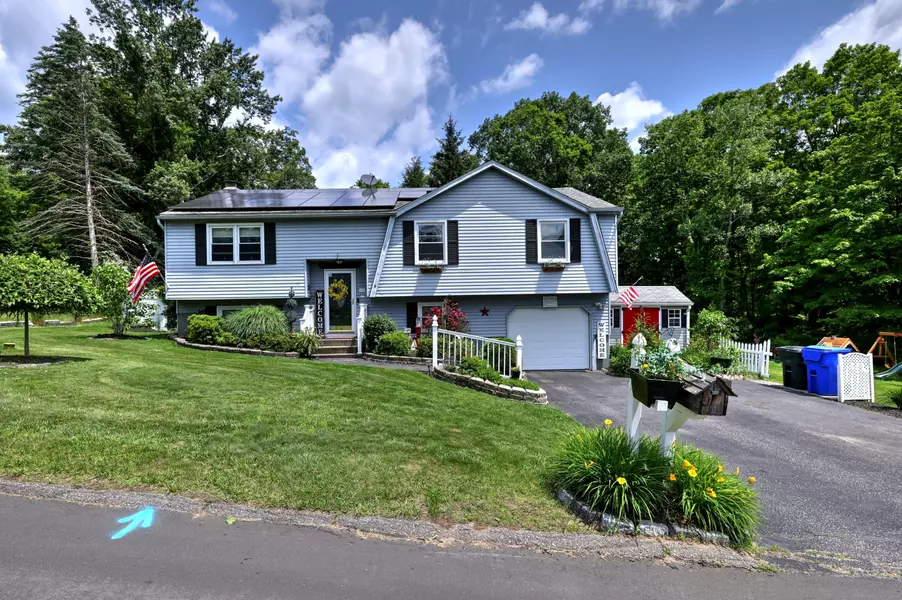 39 Brownstone Drive, Torrington, CT 06790